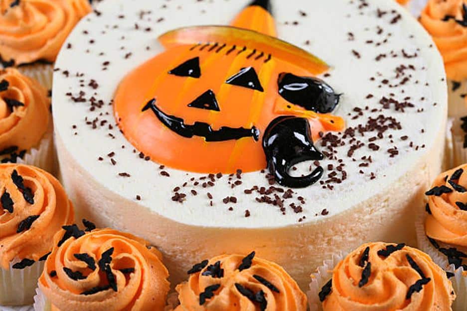 Spooky Pumpkin Cake