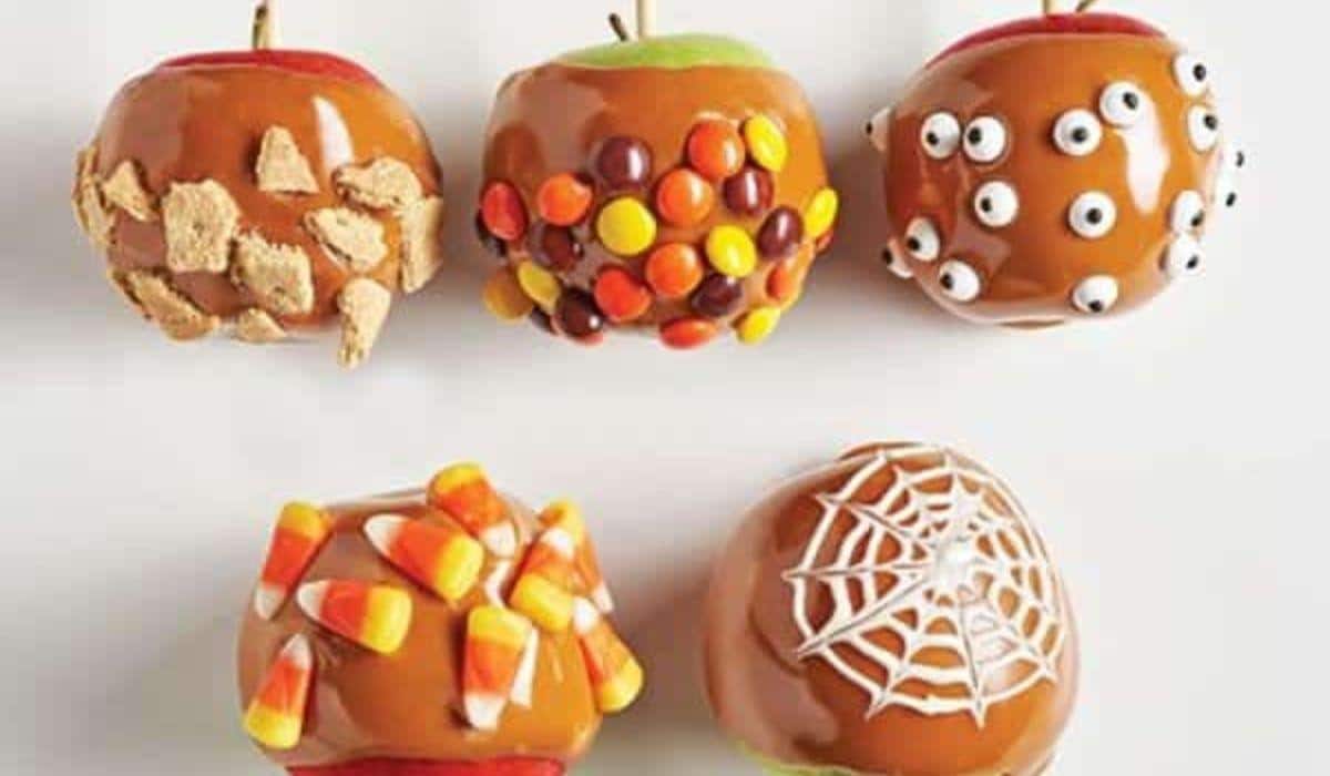 Halloween Snack Ideas: Caramel Apple Dip